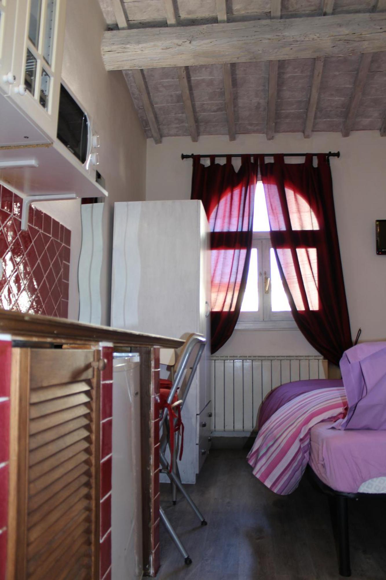 Max Studios Florence Luaran gambar