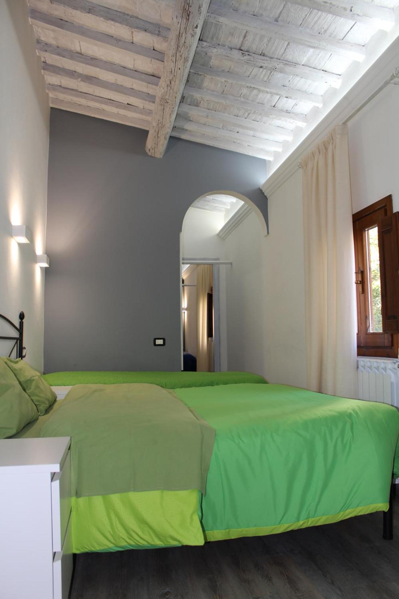 Max Studios Florence Luaran gambar