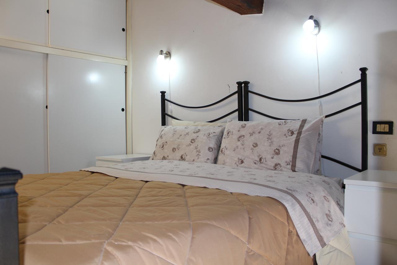 Max Studios Florence Luaran gambar